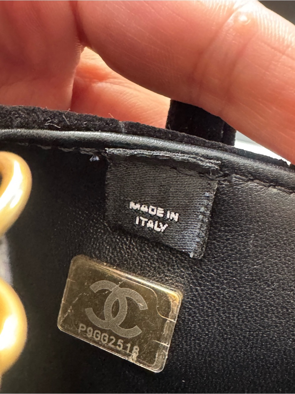 Chanel 2024 Black Velvet Barrel Bag – Mini Bowling 2-Way Shoulder Bag w/Box - Picture 13 of 13